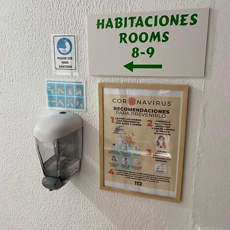 Pension La Cantarera Guest house Cadiz