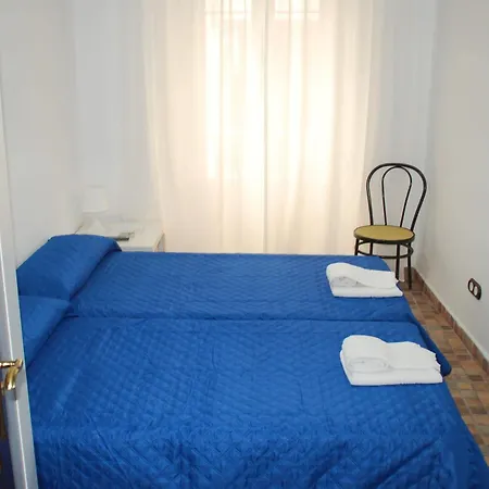 Pension La Cantarera Cadiz