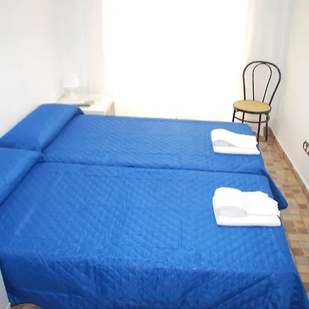 Pension La Cantarera 2*