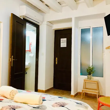 Pension La Cantarera Guest house