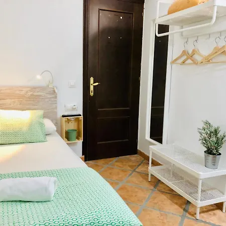 Pension La Cantarera 2*