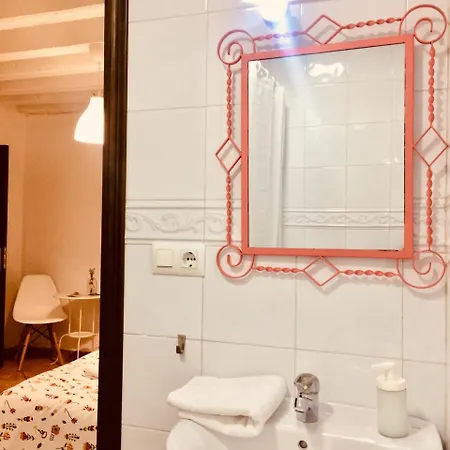 Pension La Cantarera Guest house